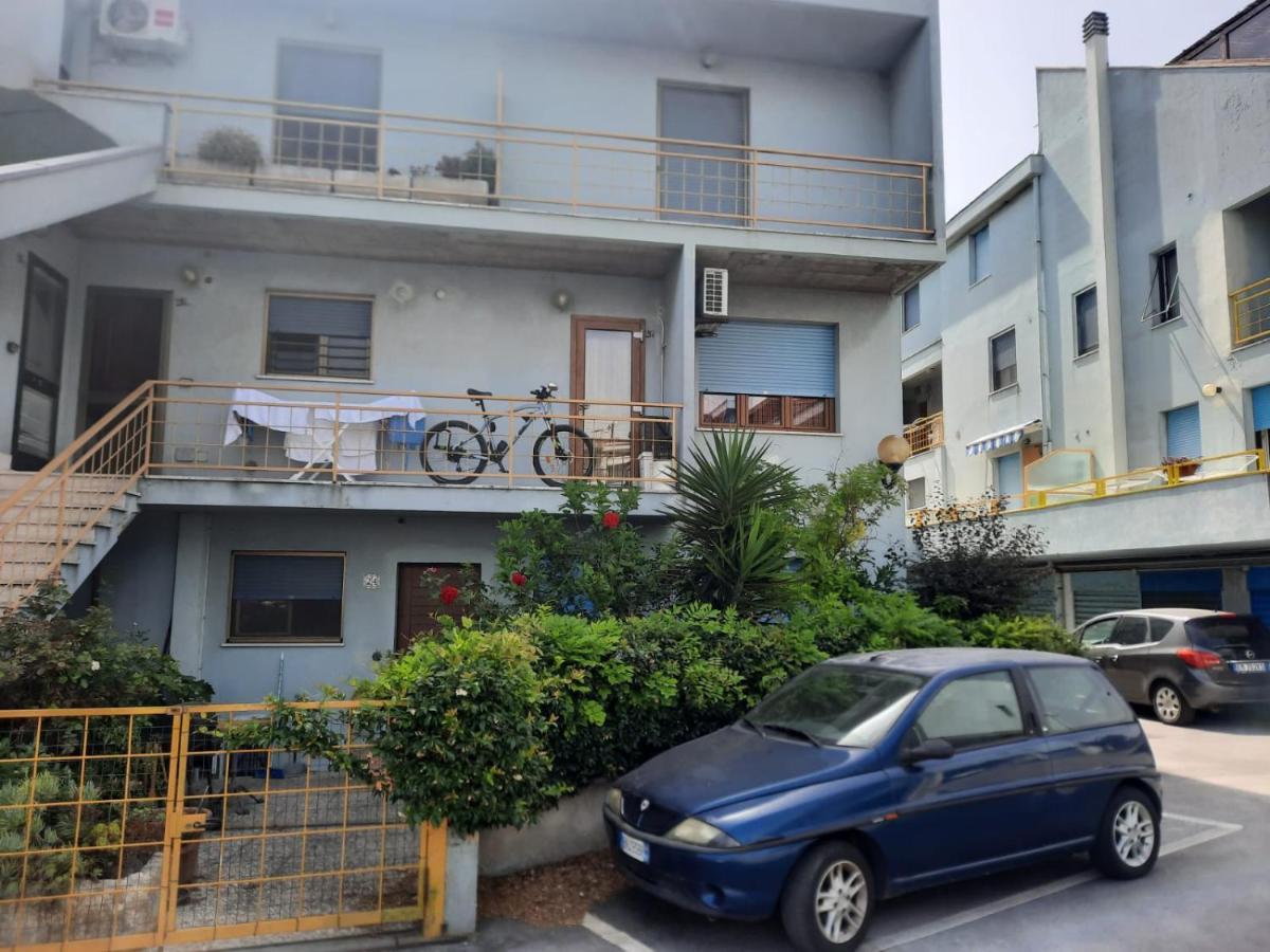 Casamarina Διαμέρισμα Marina di Montemarciano Εξωτερικό φωτογραφία